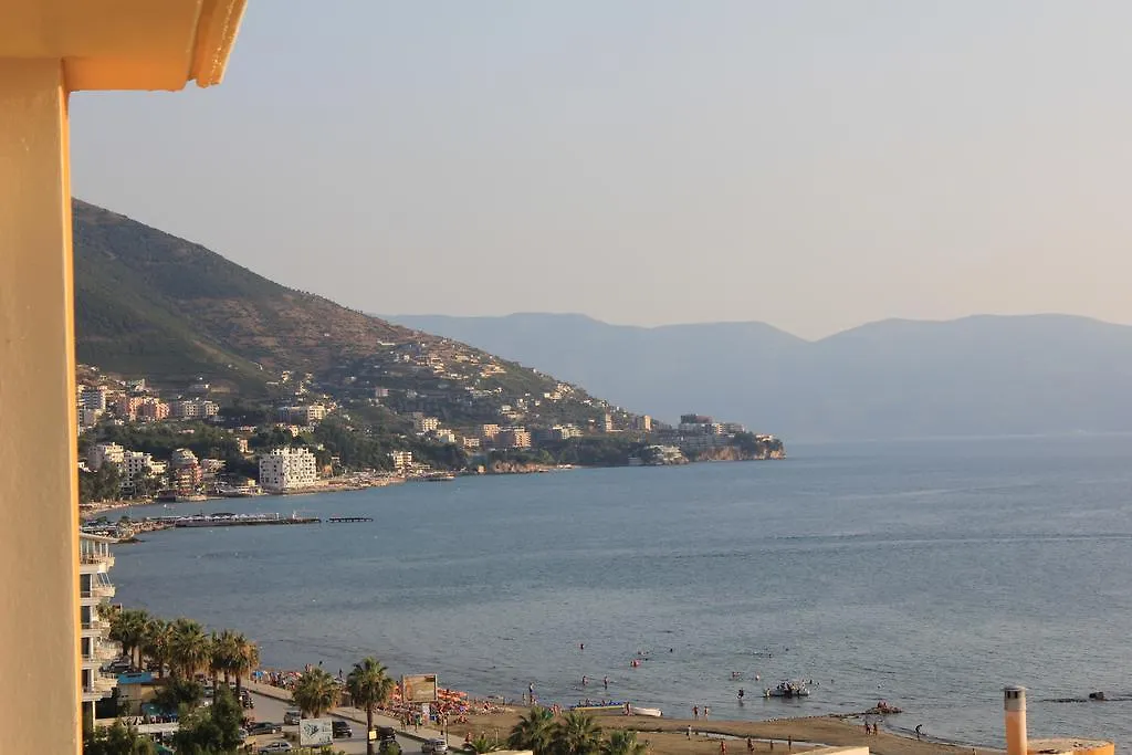 Apartment Albi Guest House Vlorë