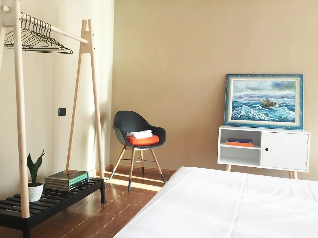 Albi Guest House Vlorë Albanien
