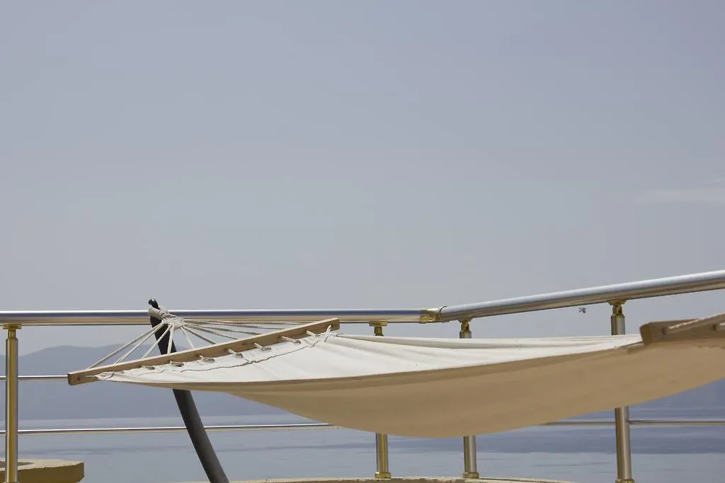 Apartment Albi Guest House Vlore